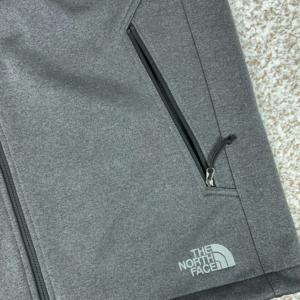 The North Face Vest Mens Large Gray‎ Softshell Full Zip Logo Windbreaker Hiking